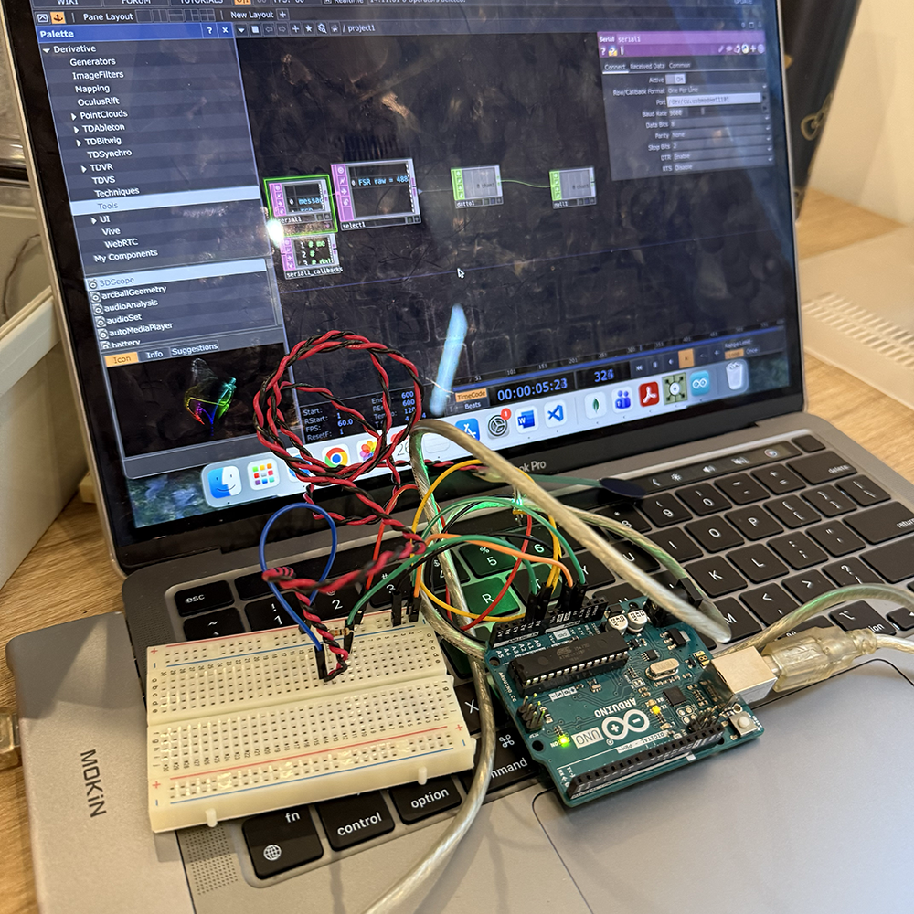 This image shows our circuit connections and some of the TouchDesigner components we are using. Starting from here, we will build the data pipeline in TouchDesigner step by step.