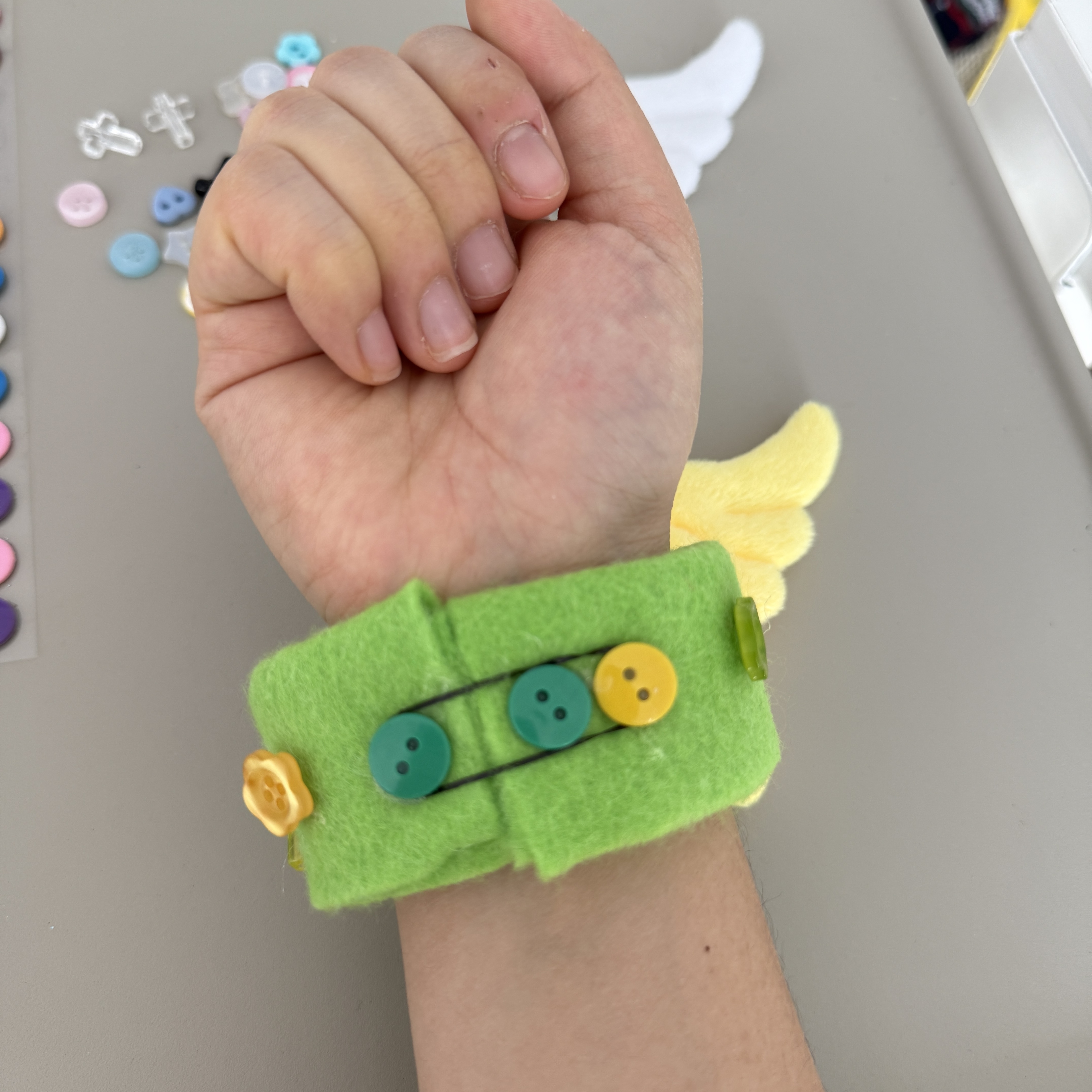 We made the heart rate wristband using non-woven fabric because it is easy to obtain, soft, and relatively stable. To ensure comfortable use for most users, we designed it to be adjustable so that it fits closely around the wrist, allowing us to obtain the most accurate heart rate readings possible.